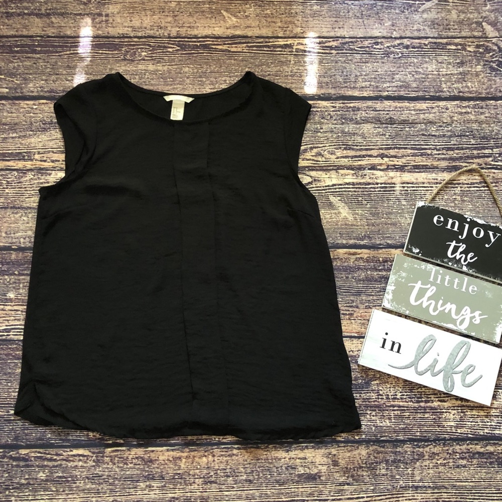 🌀H&M - Black Sleeveless Blouse